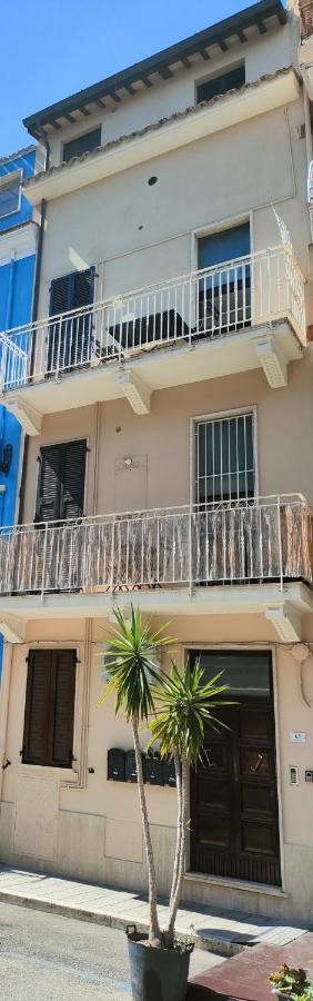 圣贝内代托-德尔特龙托Da Ale - In Centro A San Benedetto公寓 外观 照片